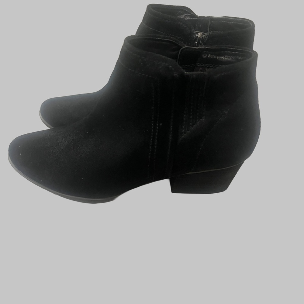 Blondo Black Ankle Boots. Never Worn.